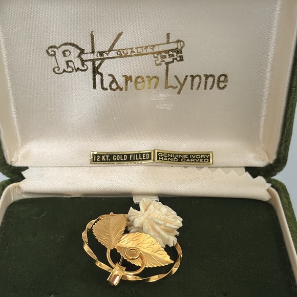 Karen Lynne 12k gold filled Genuine ivory Hand Carved flower brooch - Picture 7 of 8